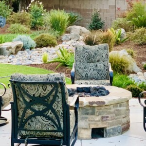 Fire Pits And Fireplaces (7)