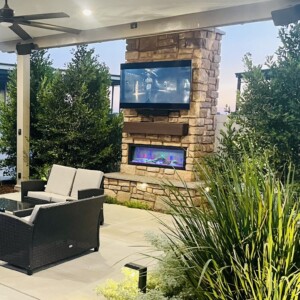 Fire Pits And Fireplaces (8)