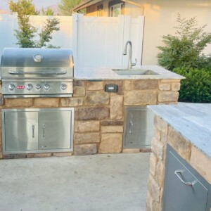 Outdoor Kitchens (5)